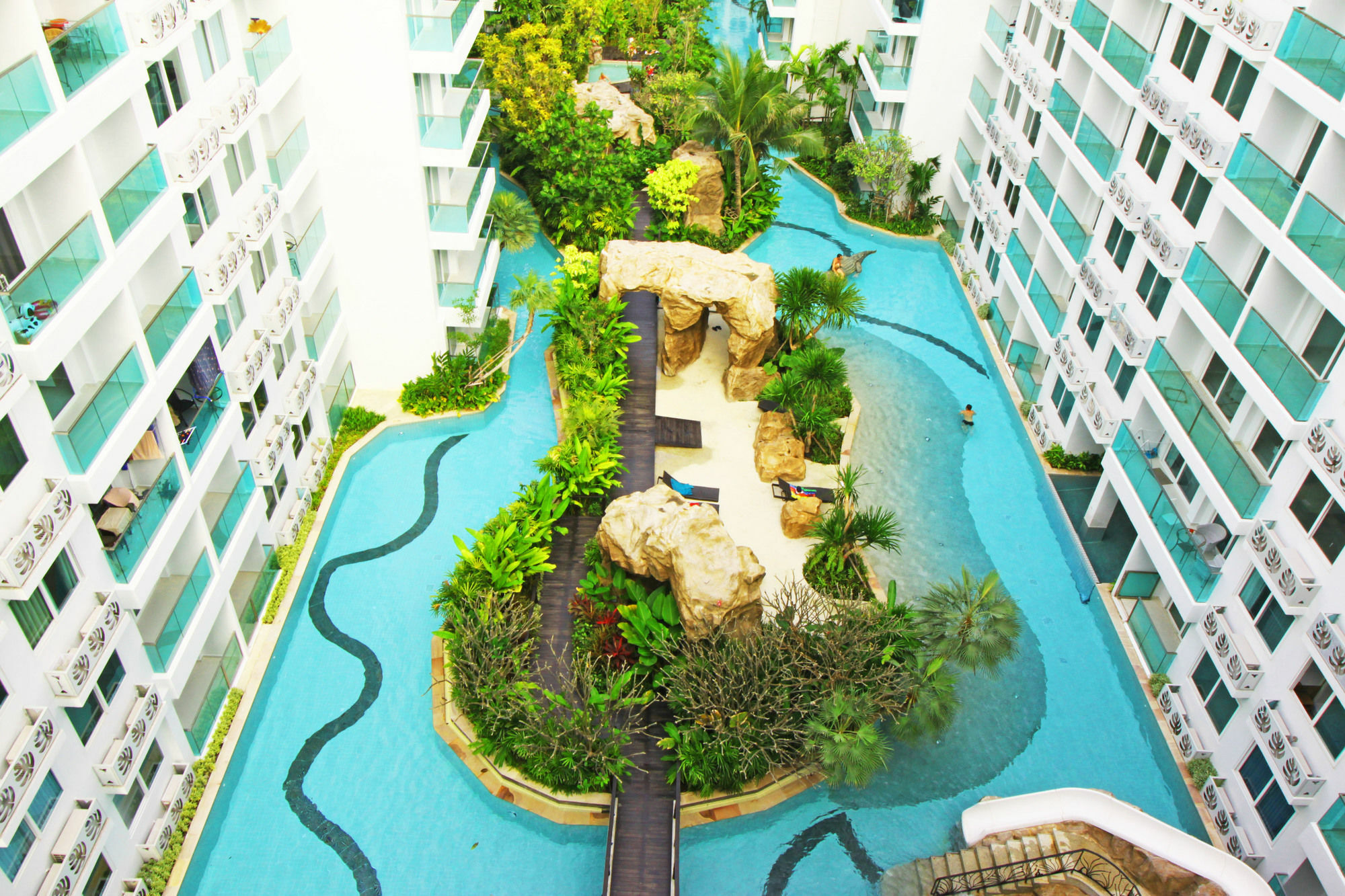 Amazon Residence By Pattaya Sunny Rentals Jomtien Beach Eksteriør billede