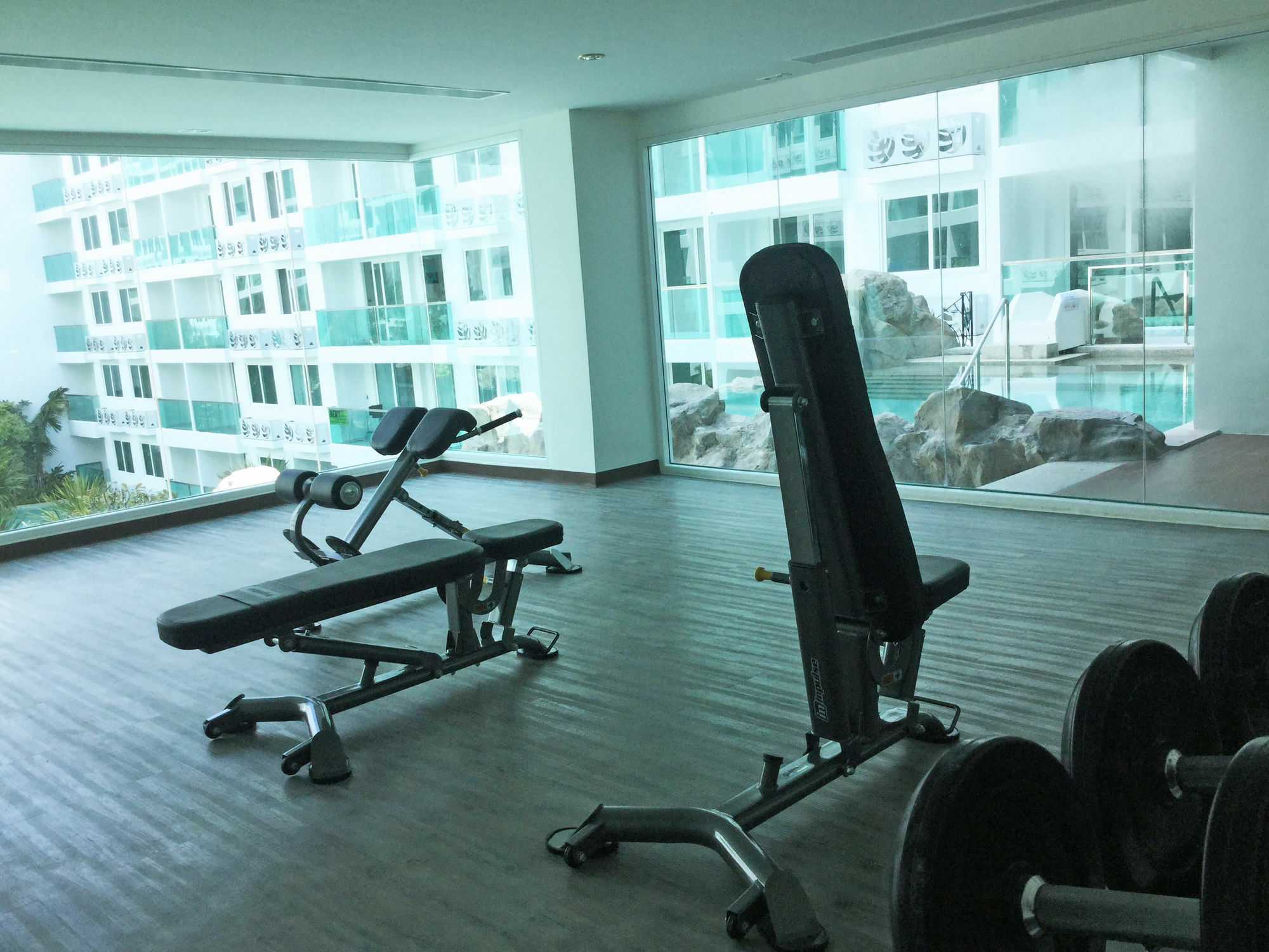 Amazon Residence By Pattaya Sunny Rentals Jomtien Beach Eksteriør billede
