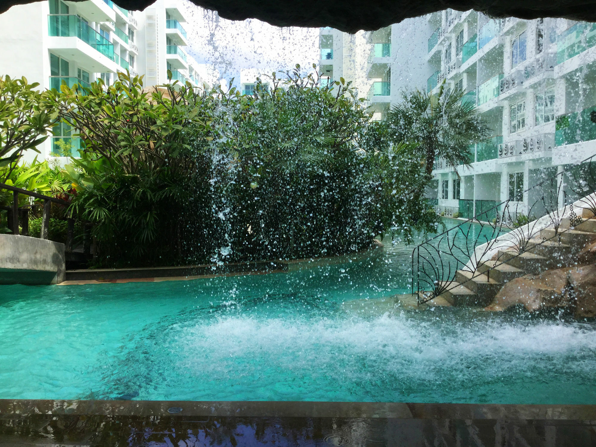 Amazon Residence By Pattaya Sunny Rentals Jomtien Beach Eksteriør billede