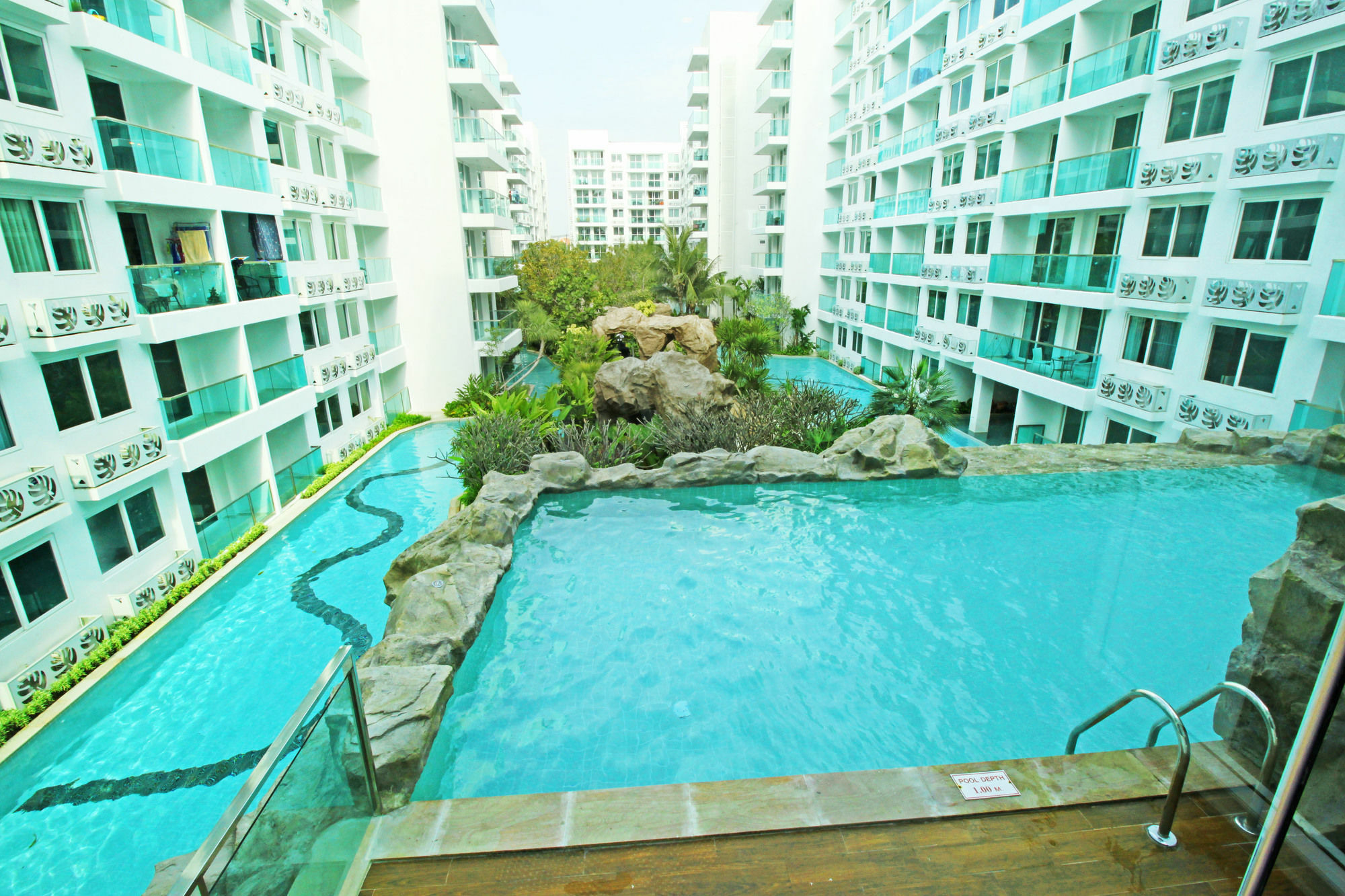 Amazon Residence By Pattaya Sunny Rentals Jomtien Beach Eksteriør billede